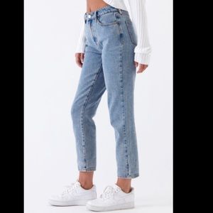 pacsun mom jeans light wash